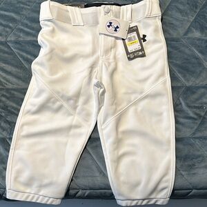 Under Armour Kids White Sports Shorts